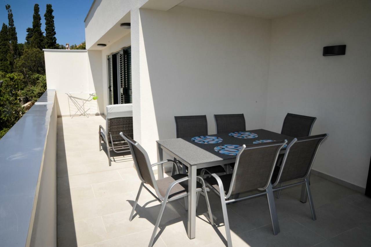 Apartments Novak Rab Town Kültér fotó